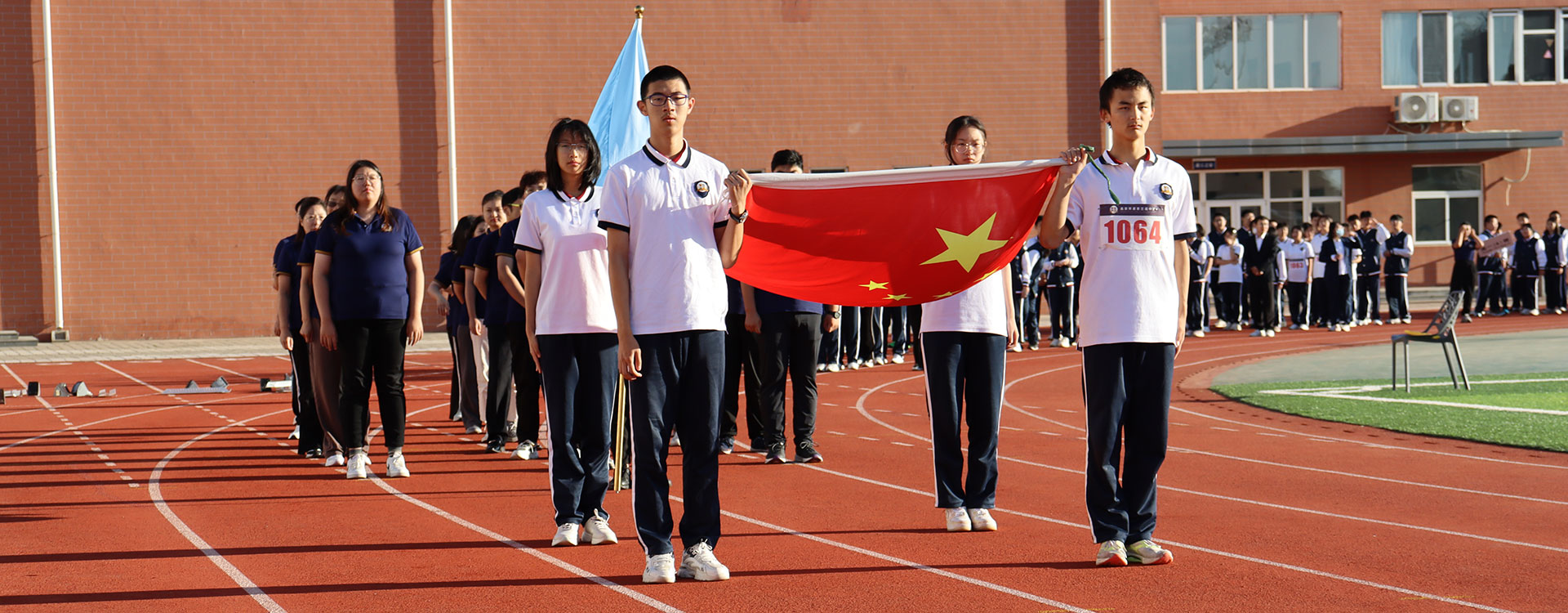 大吊日老女子逼1"